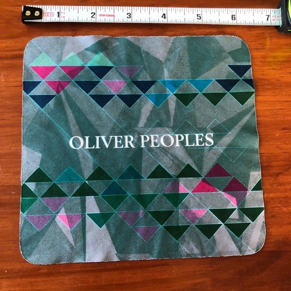 Oliver Peoples Eyewear Cleaning Cloth Multicolor Geometric Pattern Microfiber Mo - Picture 1 of 6